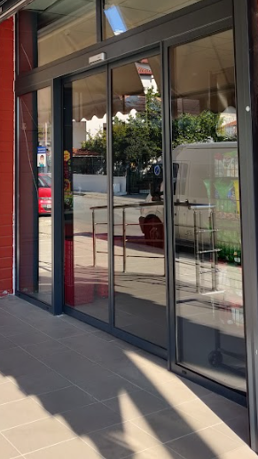 Αυτόματη Υαλόπορτα